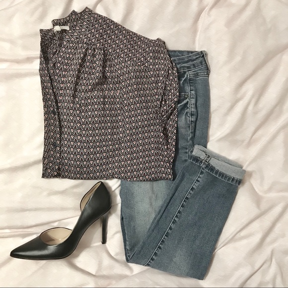 DONATING 8/1! | Pleione | geometric blouse - Picture 1 of 6